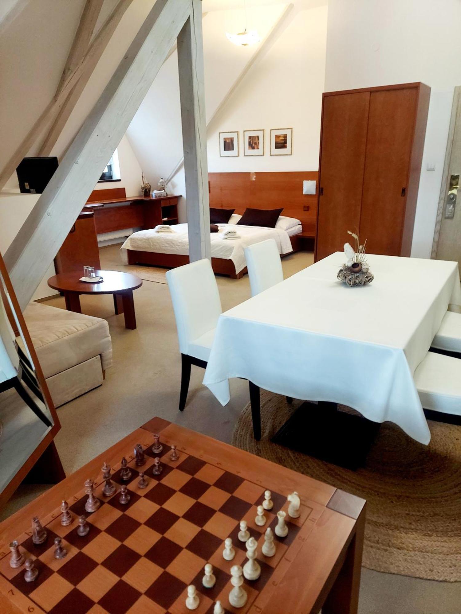 Malá Ida Hotel Slameny Dom & Spa מראה חיצוני תמונה